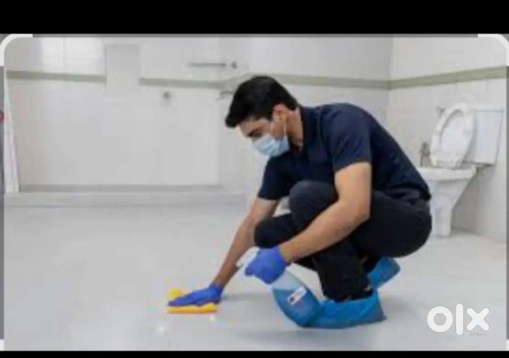 PROFESSIONAL BATHROOM CLEANING JOB