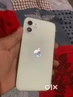 iphone 12  128GB battery health 79%