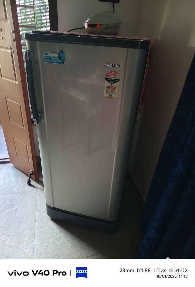 Samsung fridge 180L