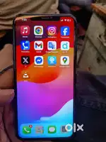 iPhone 11pro max ,256 gb HDD , battery health 78%
