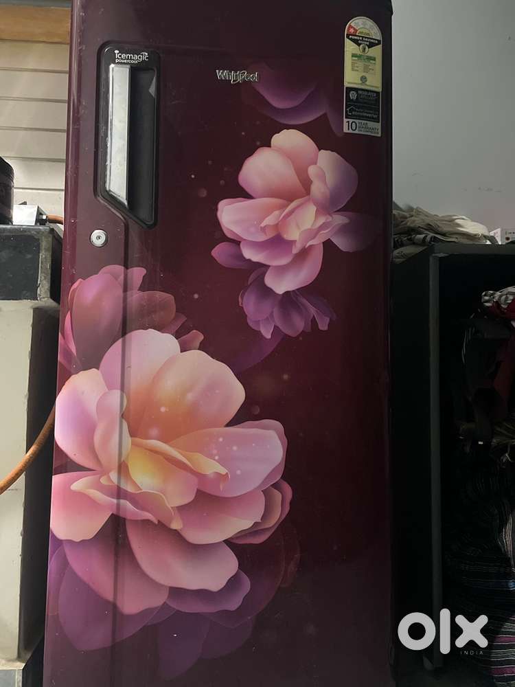 Whirlpool single Door Refrigerator excellent working