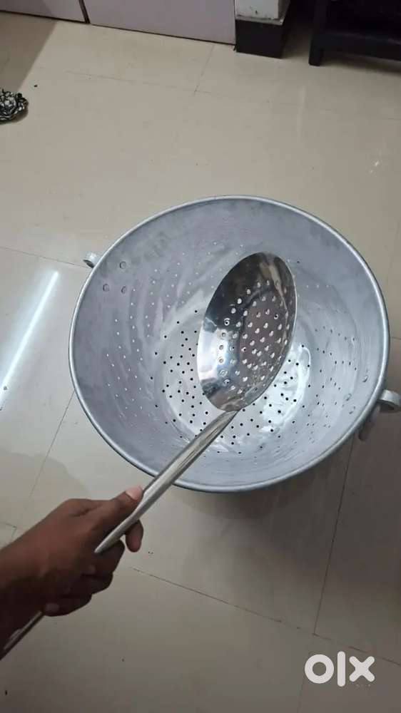 Strainer basket and Slotted spoon