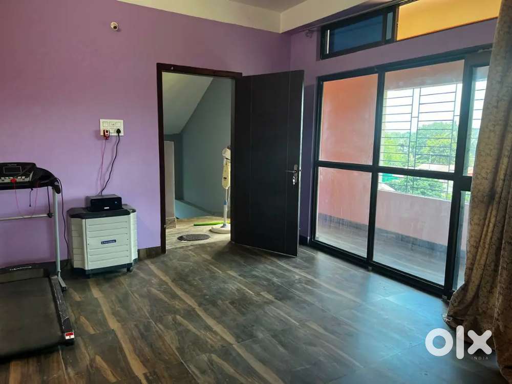 Fully furnished 2 BHK with ac