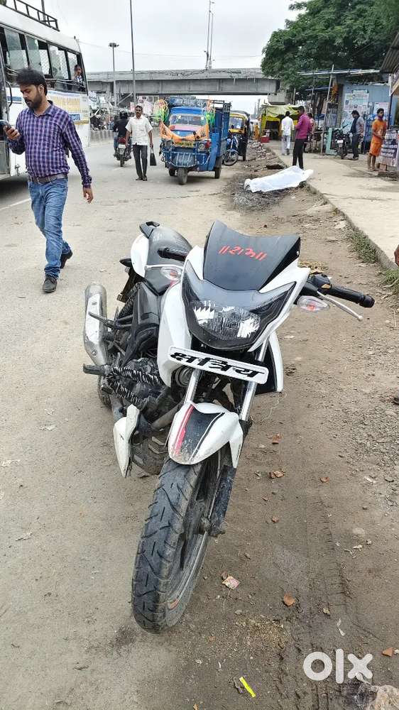 TVs Apache rtr 160