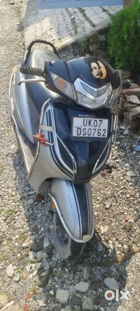 Activa limited edition 5g