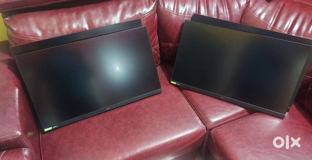 LG Gaming monitors with stand