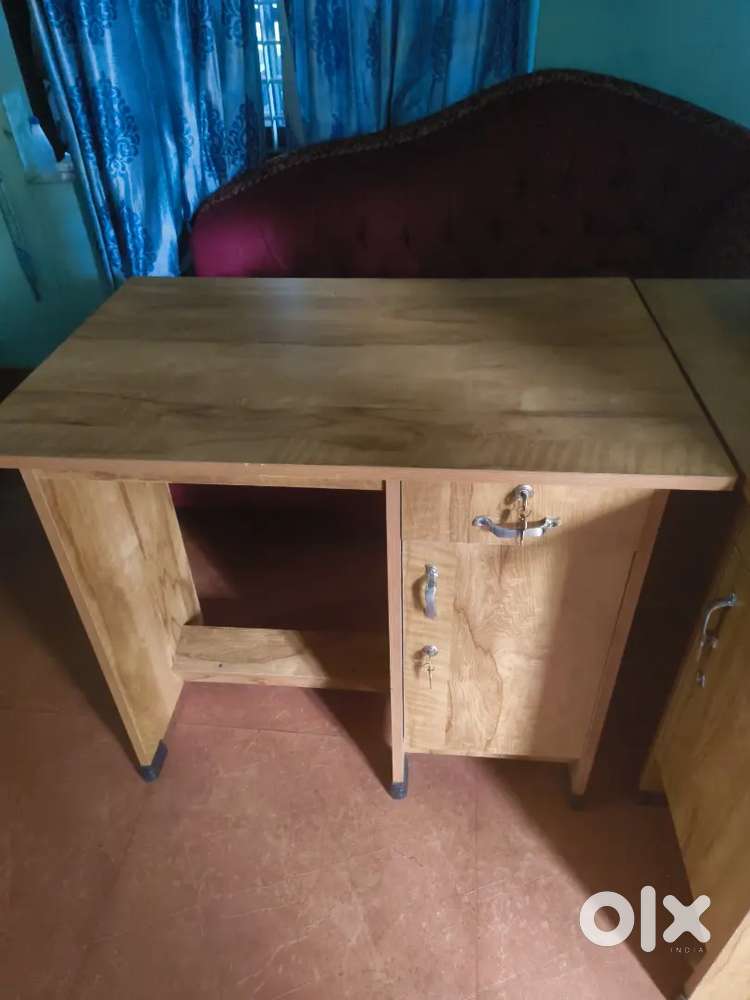 Study table
