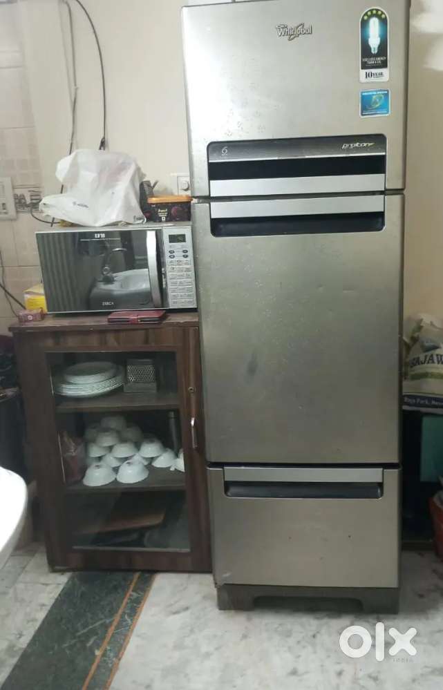 Whirlpool 300 ltr 3 door  refrigerator