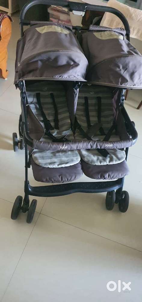 Kids Stroller and Car seat