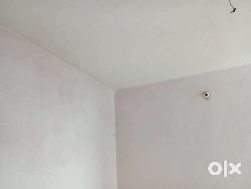 2 bhk room for rent near DAV cantt school