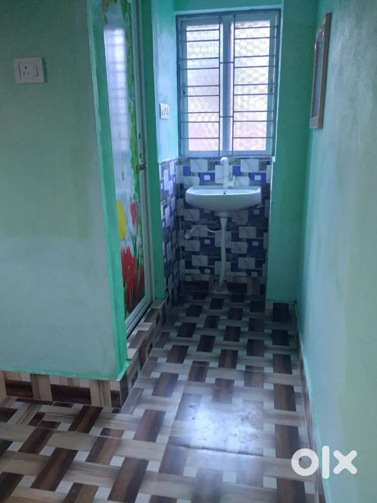 Total 3 flat are available for rent .