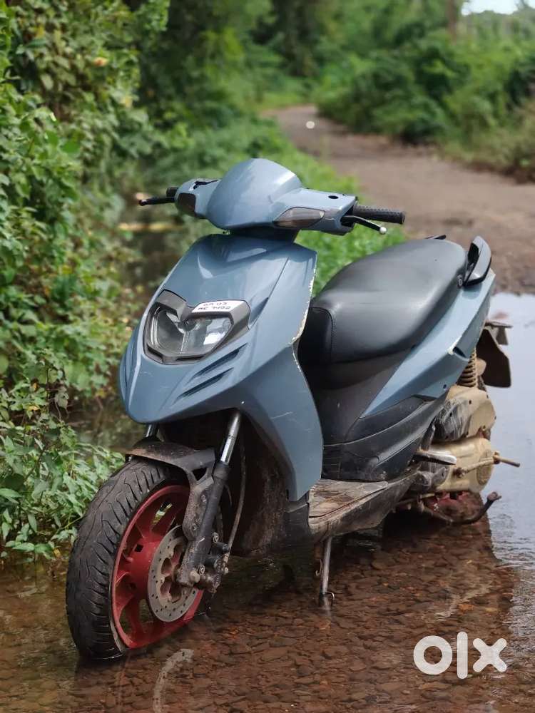 Aprilla SR 150