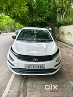 Tata Altroz XZ, 2021, Petrol