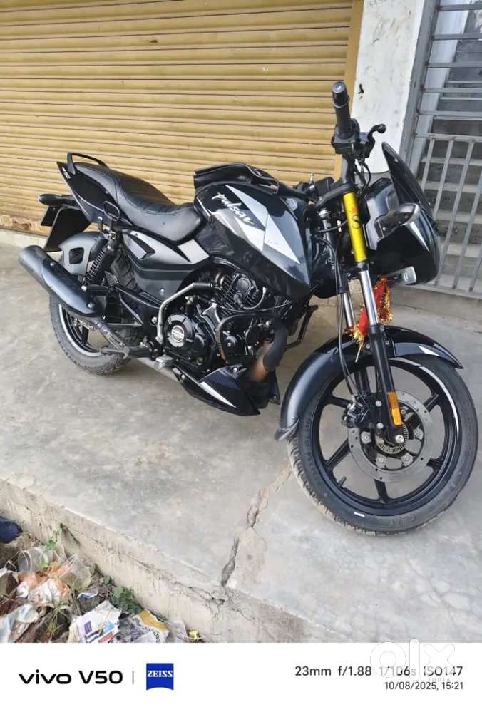 Pulsar 150
