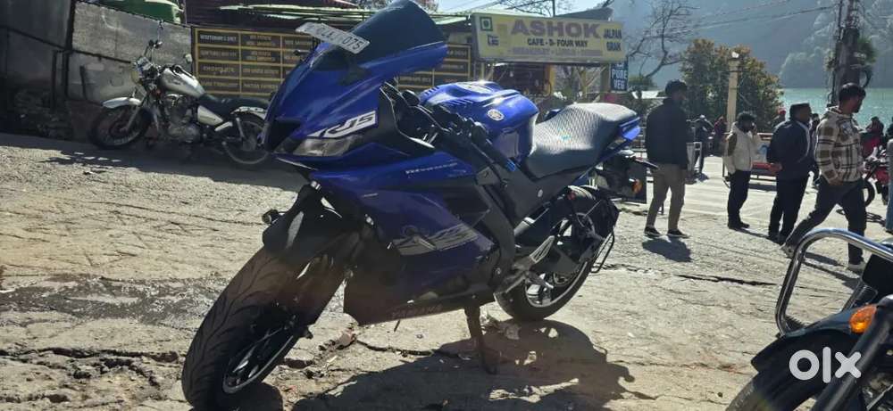 Nice bike one hand bike