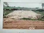 Registered 100 gajalu west facing plot 30 ft road  in guntur