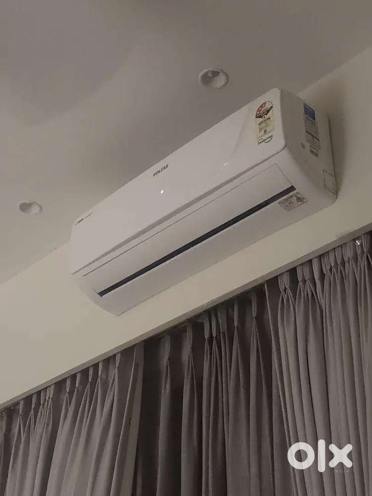 Voltas Ac 1 Ton All Brand new condition