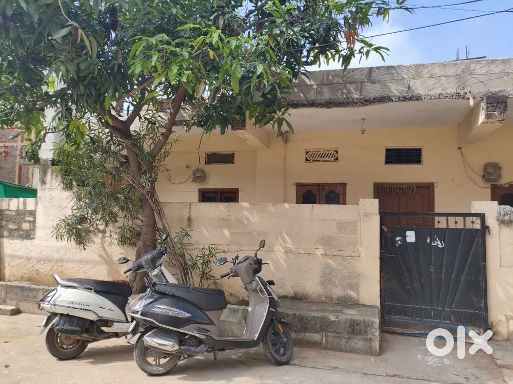 Single room for rent only for small family