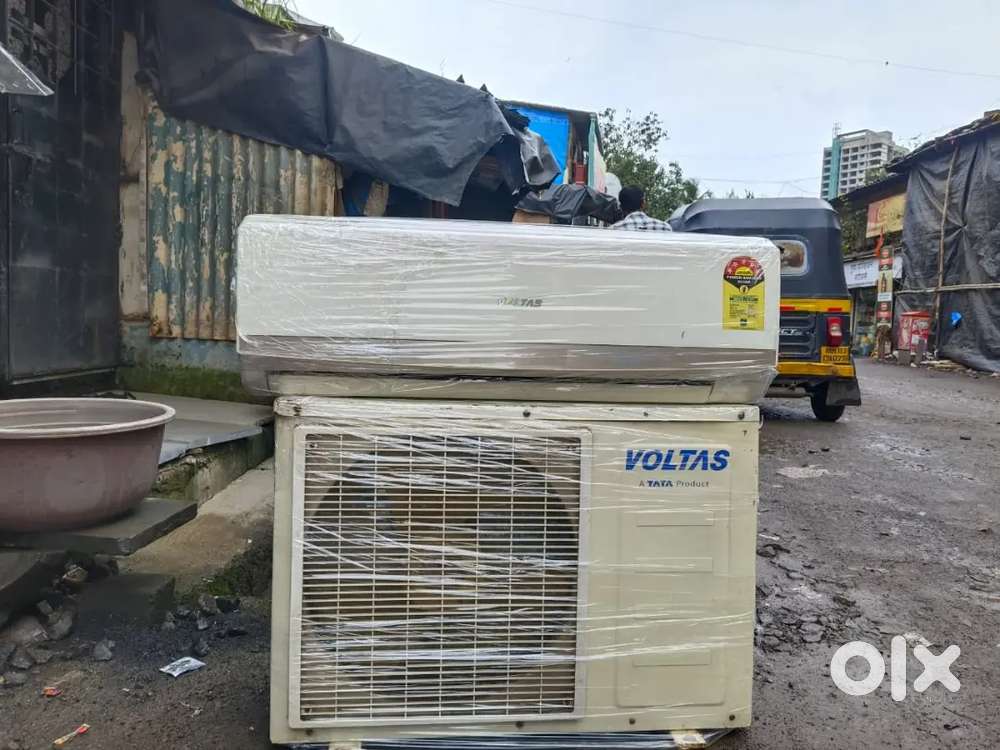 */1 YEAR WARRANTY COMPRESSOR/ VOLTAS SPLIT AC 1 TON FIVE STAR RATING