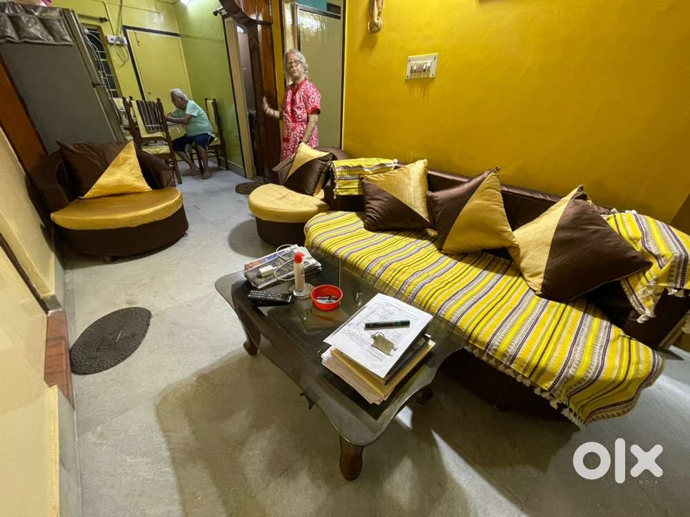 3+2 sofa sets for selling