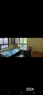 2 BHK SEMI FURNISHED HOUSE FIRST FLOOR RENT AT VYTILA
