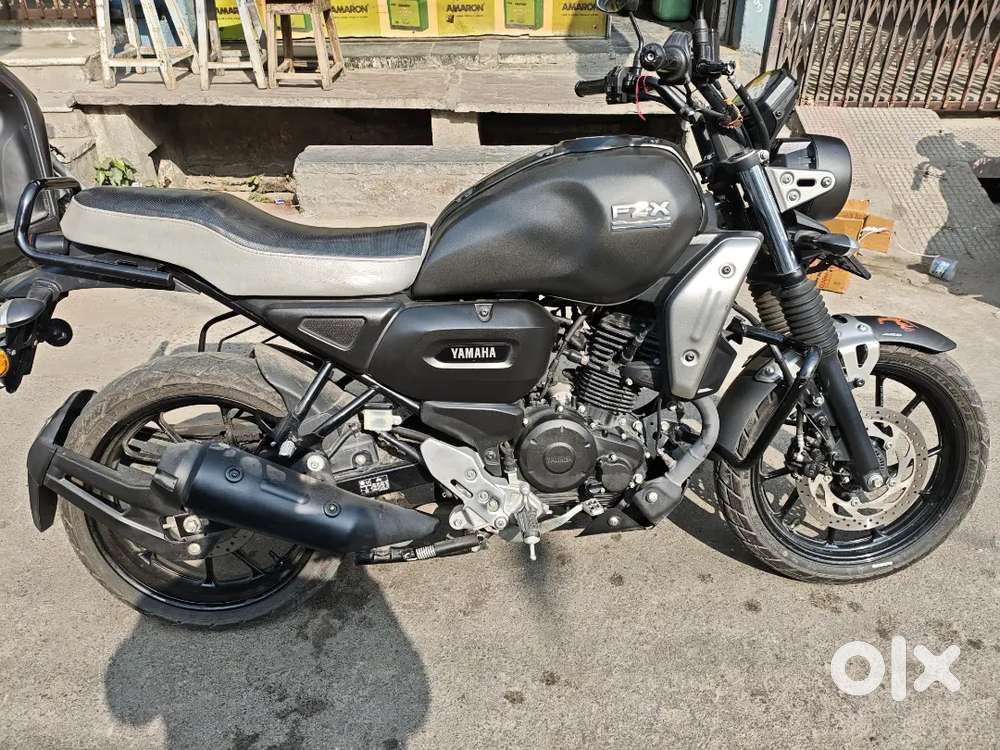 Yamaha FZX 2022