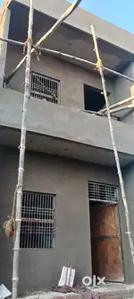 Chunar  road bacchao hanuman ji mandir se 700 metre under hai