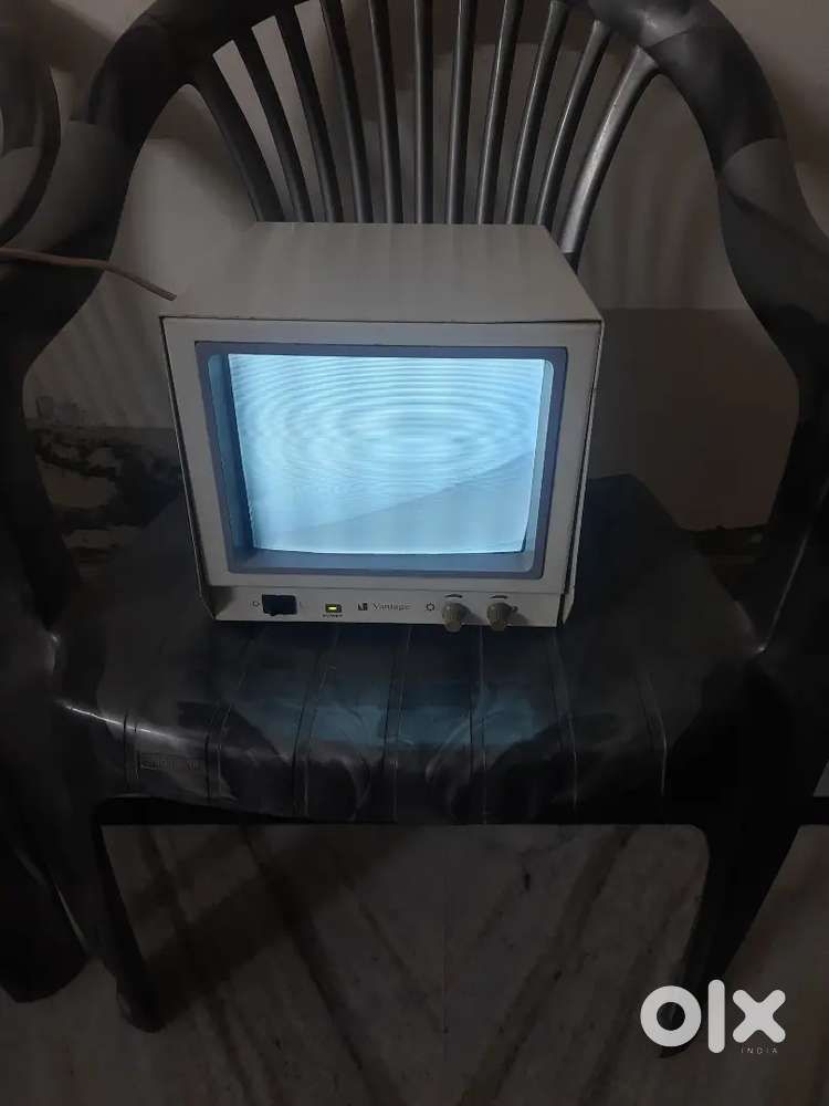 CCTV B/W monitor 9 inches