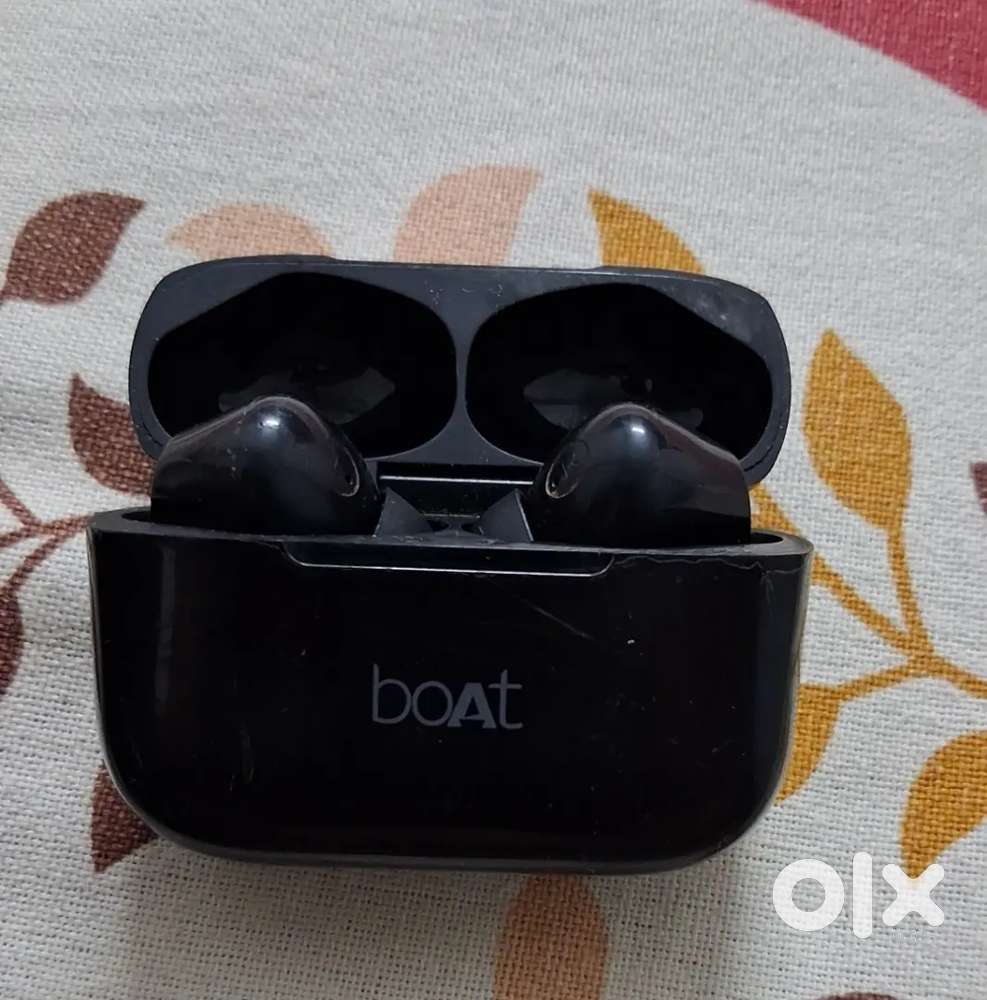 Boat ear buds