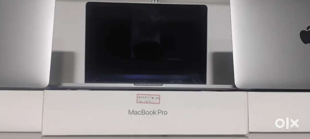 MACBOOK PRO A2251