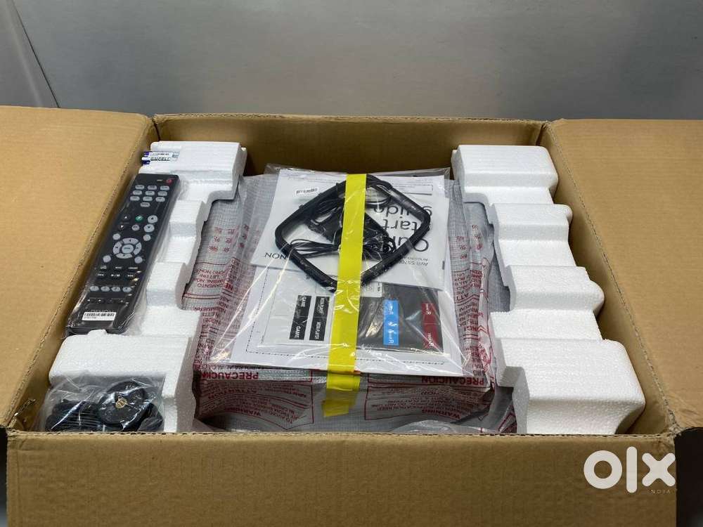 New Denon AVR-S570BT 5.2