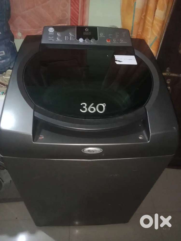 WHIRLPOOL WASHING MACHINE 8 KG