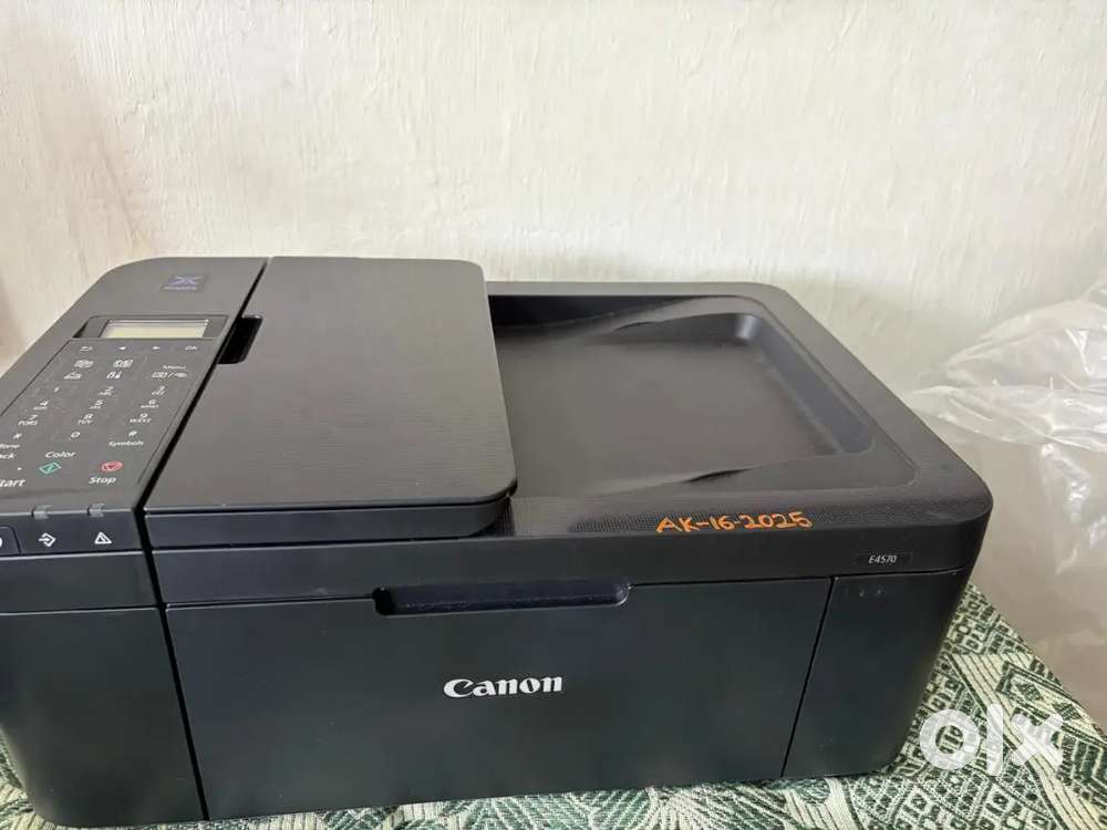 New Canon Colour, dbl side scanner, fax , voice commands,printer E4570