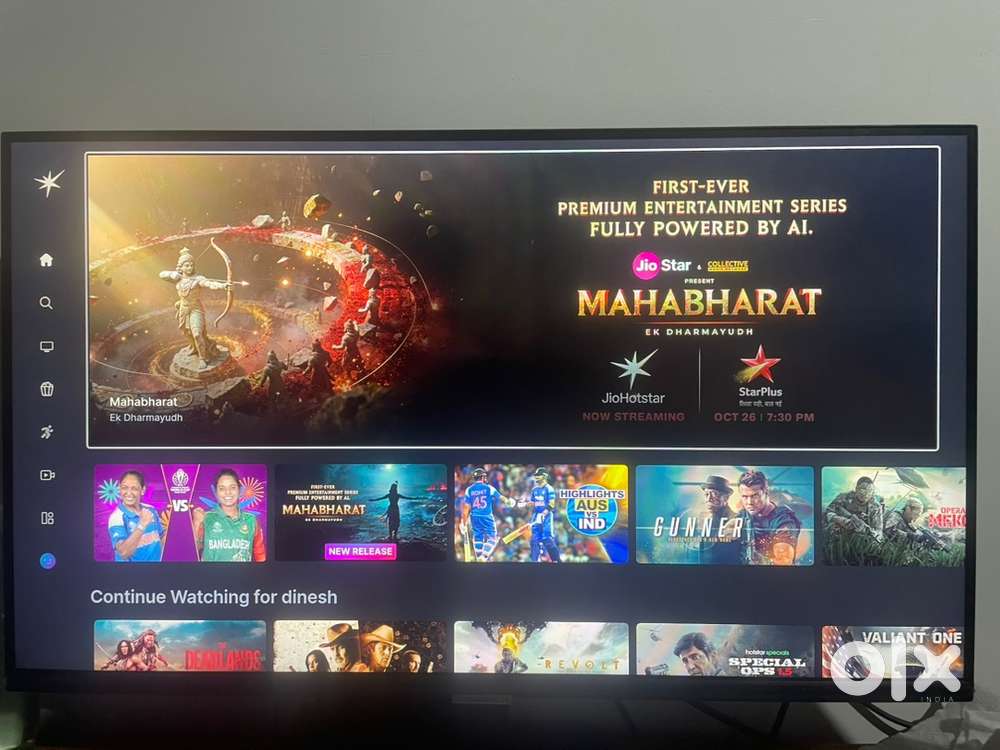 Samsung 32 LED Smart Monitor