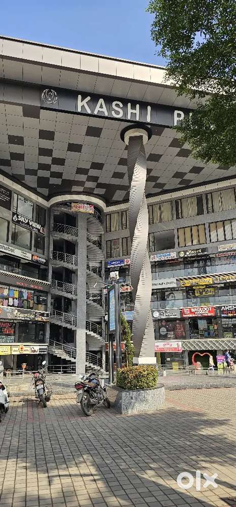 Kashi Plaza kamrej char rasta