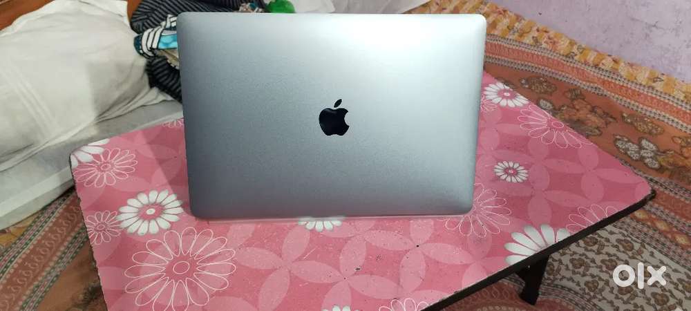 MacBook m1