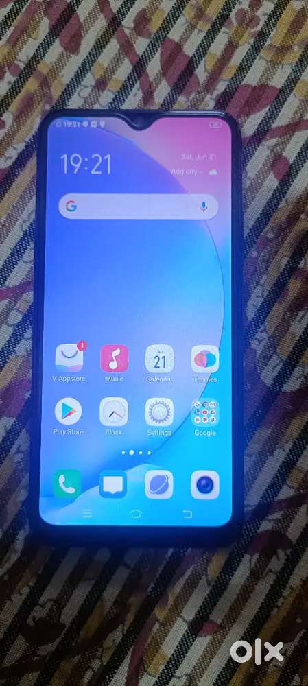 Vivo Y17 (4GB, 128GB)