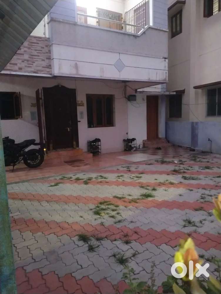 Independent house type office space for rent / Car & Bike parking avai