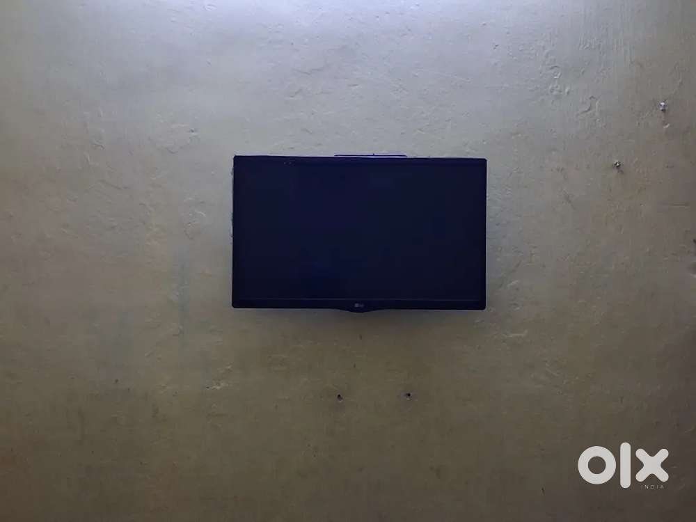 Electrical items smart tv