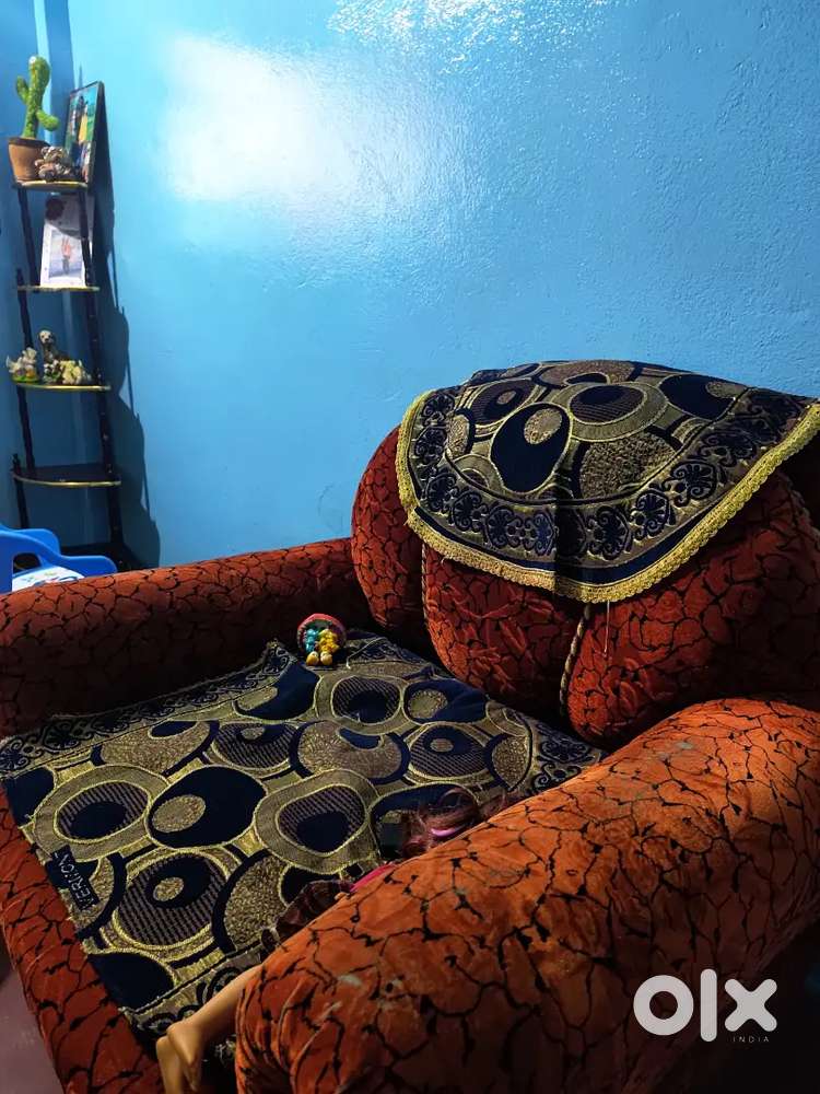Sofa for sell