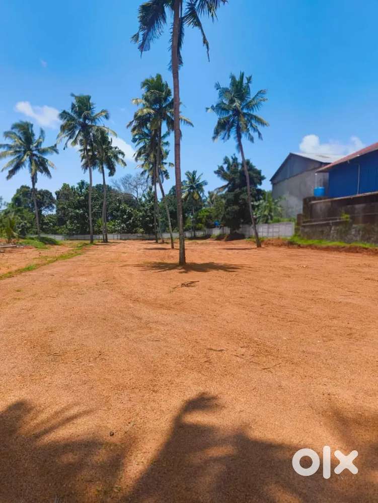 House plots for ollur