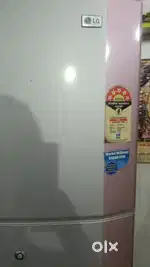 Fridge and washing machines for sale (home used)