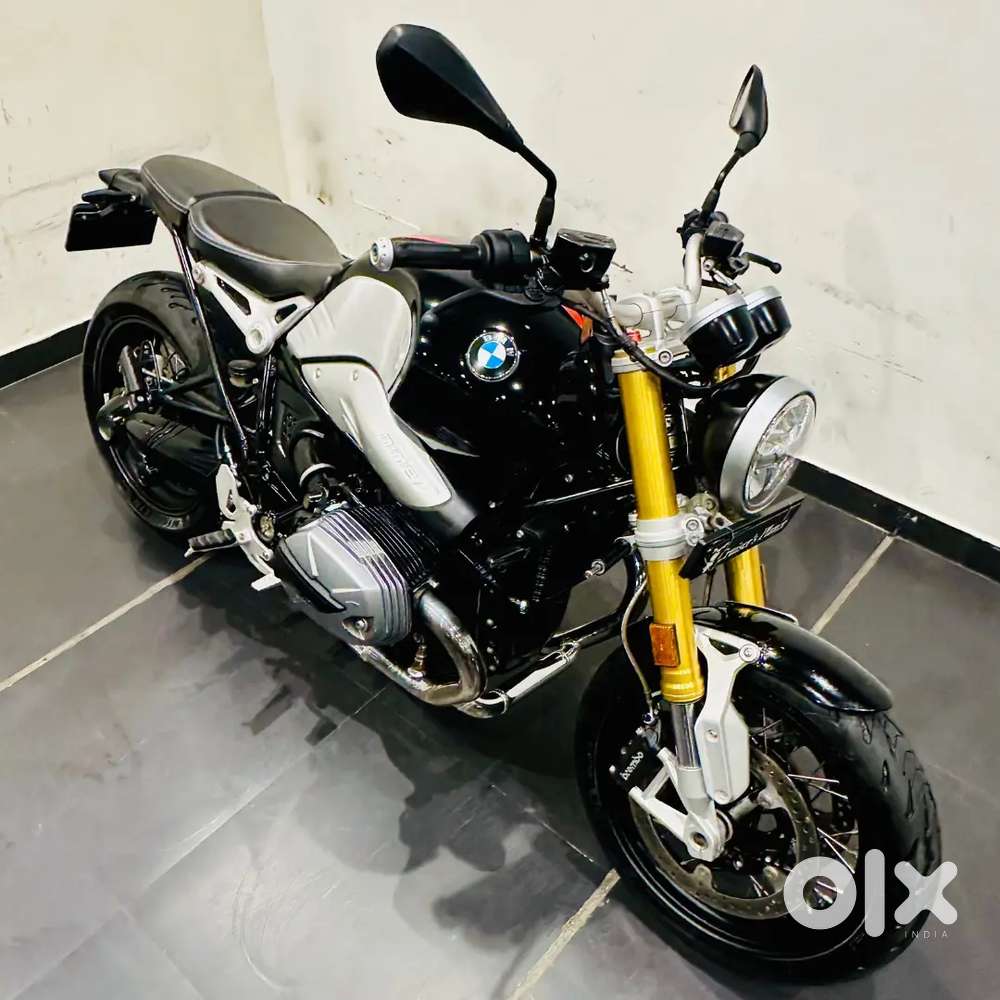 BMW R NINE T