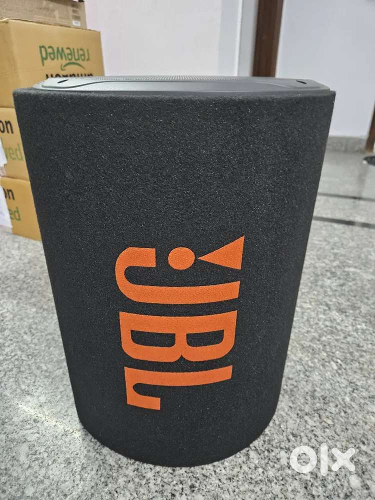 JBL Car 8 inch basstube inbuilt amplifier Amazon Open Box Material