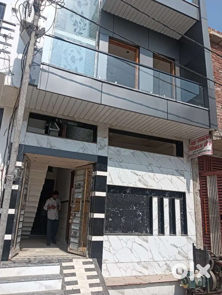 Ghaziabad road chhapraula police chauki ke barabar mein Sahara colony