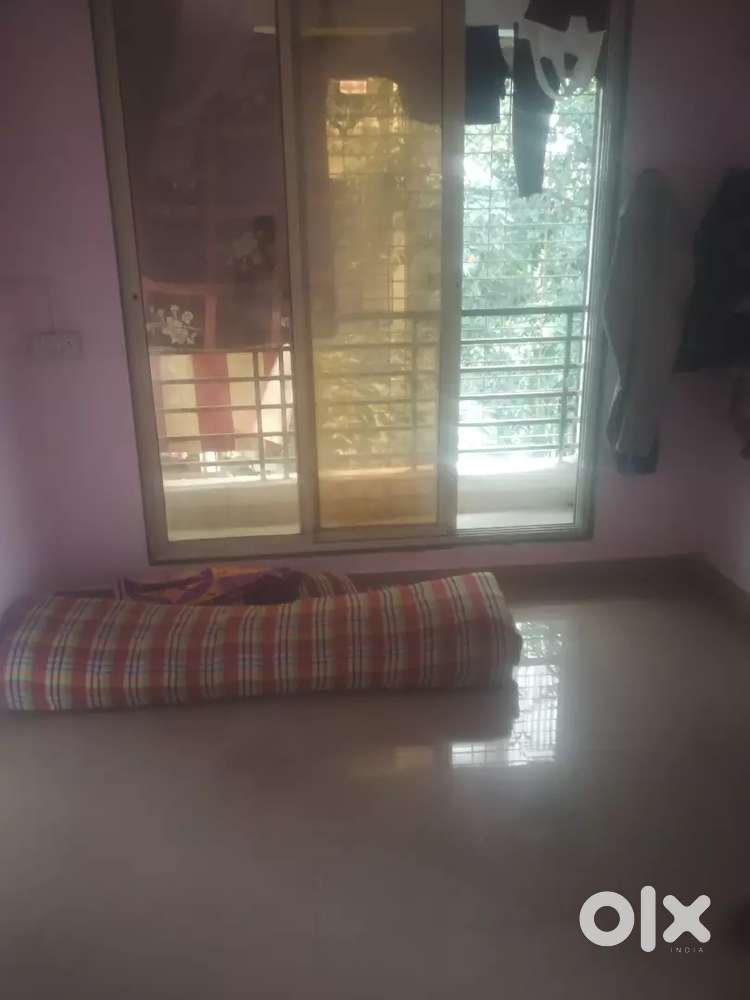 I want Roommet in Dombivli East