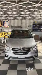 Toyota Innova 2012 Diesel 235000 Km Driven