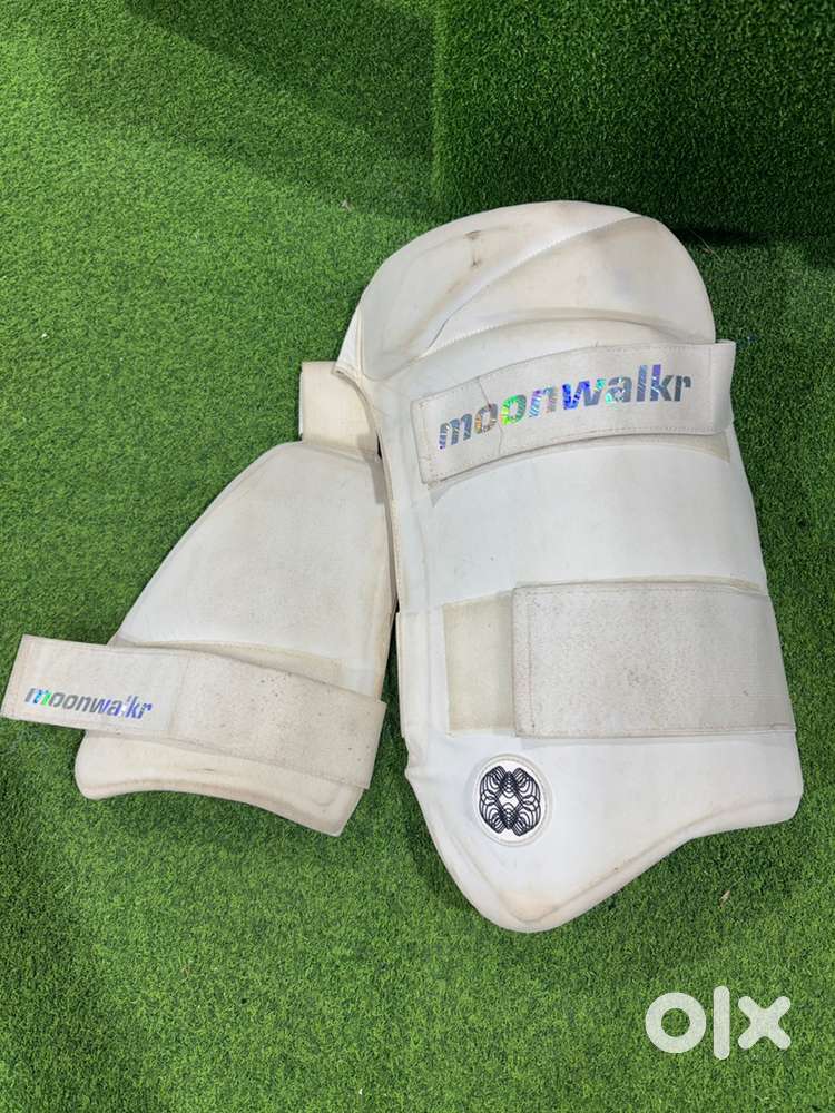 MoonWalker LH thigh pads