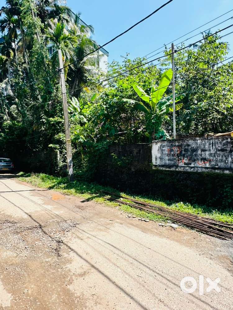 COMMERCIAL LAND FOR SALE 5.15 Cents