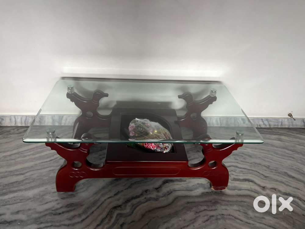 Centre table